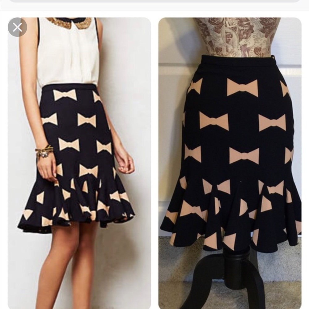 Eva Franco Pencil Skirt with Flared Bottom